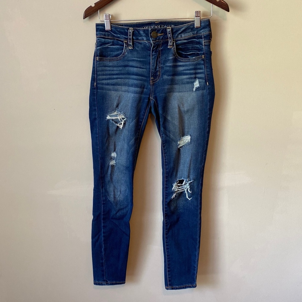 American Eagle Destroyed Jeggings